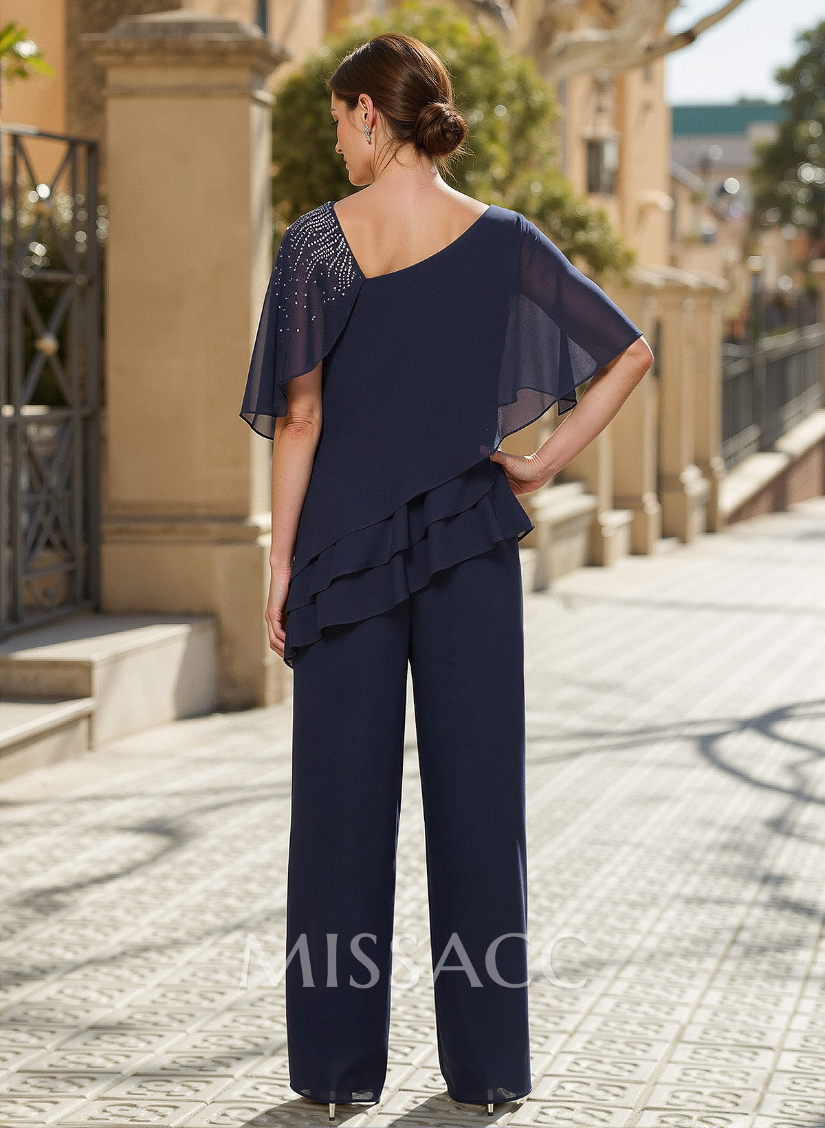 Classy Asymmetrical Short Sleeves Chiffon Mother Of The Bride Dresses With Ruffle