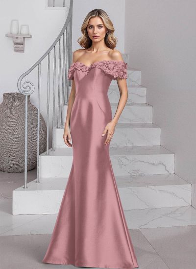 Unique Flower(s) Off-The-Shoulder Satin Mother Of The Bride Dresses