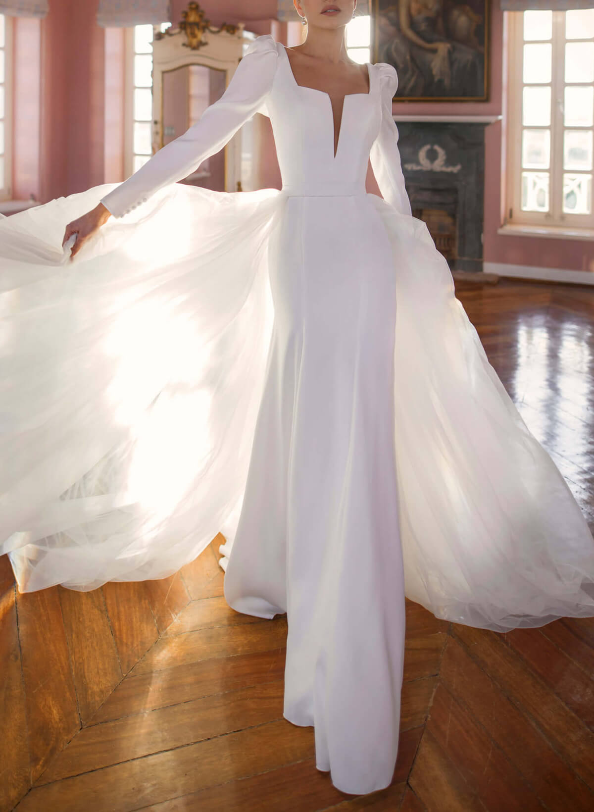 Dreamy V-Neck Long Sleeves Detachable Train Satin/Tulle Wedding Dresses With Bow(s)