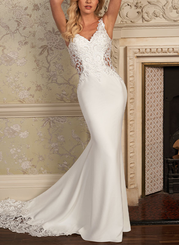 Classic Trumpet V-Neck Sleeveless Outcut Wedding Dresses With Lace