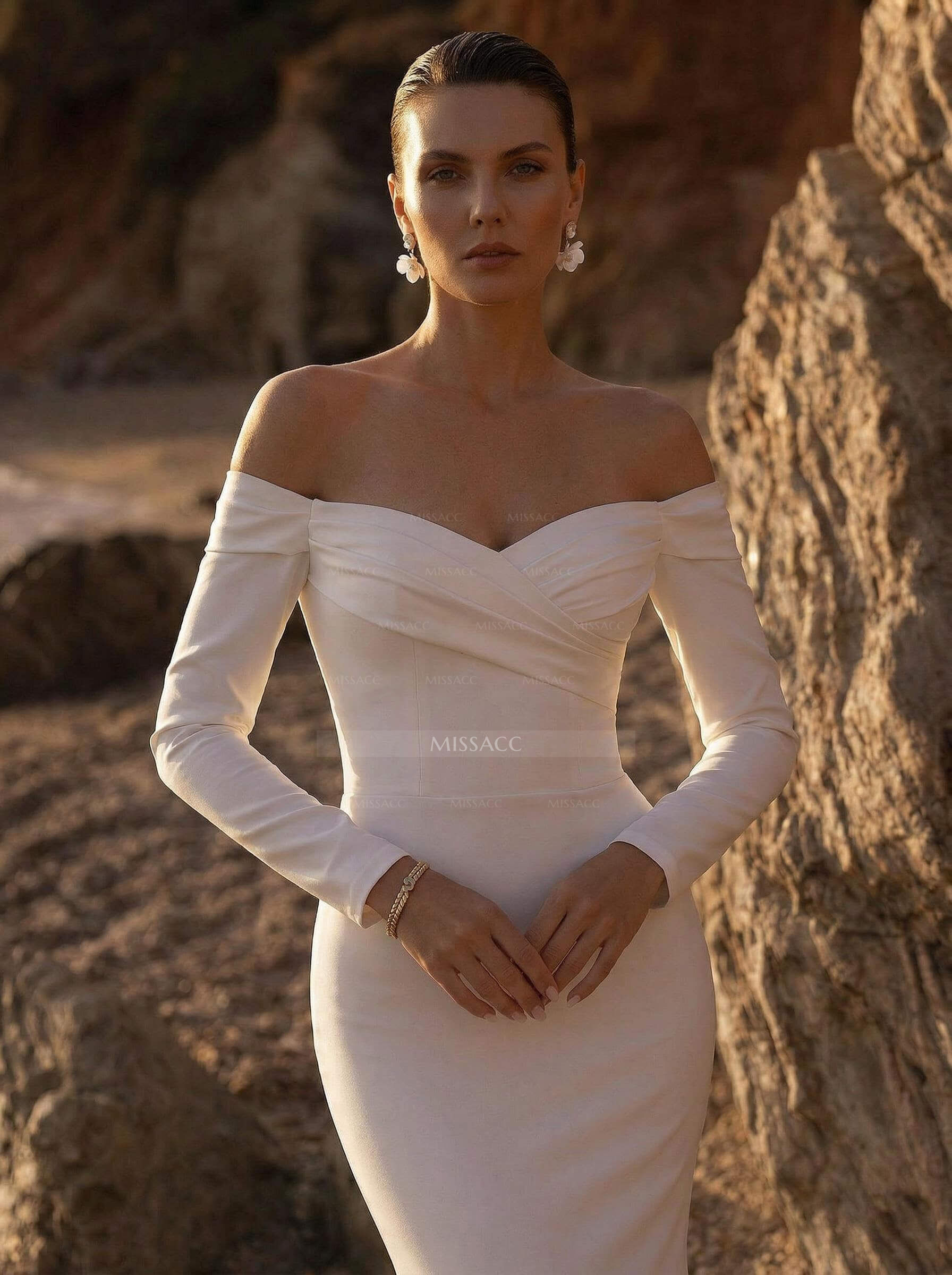 Elegant Trumpet Off-The-Shoulder Long Sleeves Wedding Dresses With Buttons Down The Back