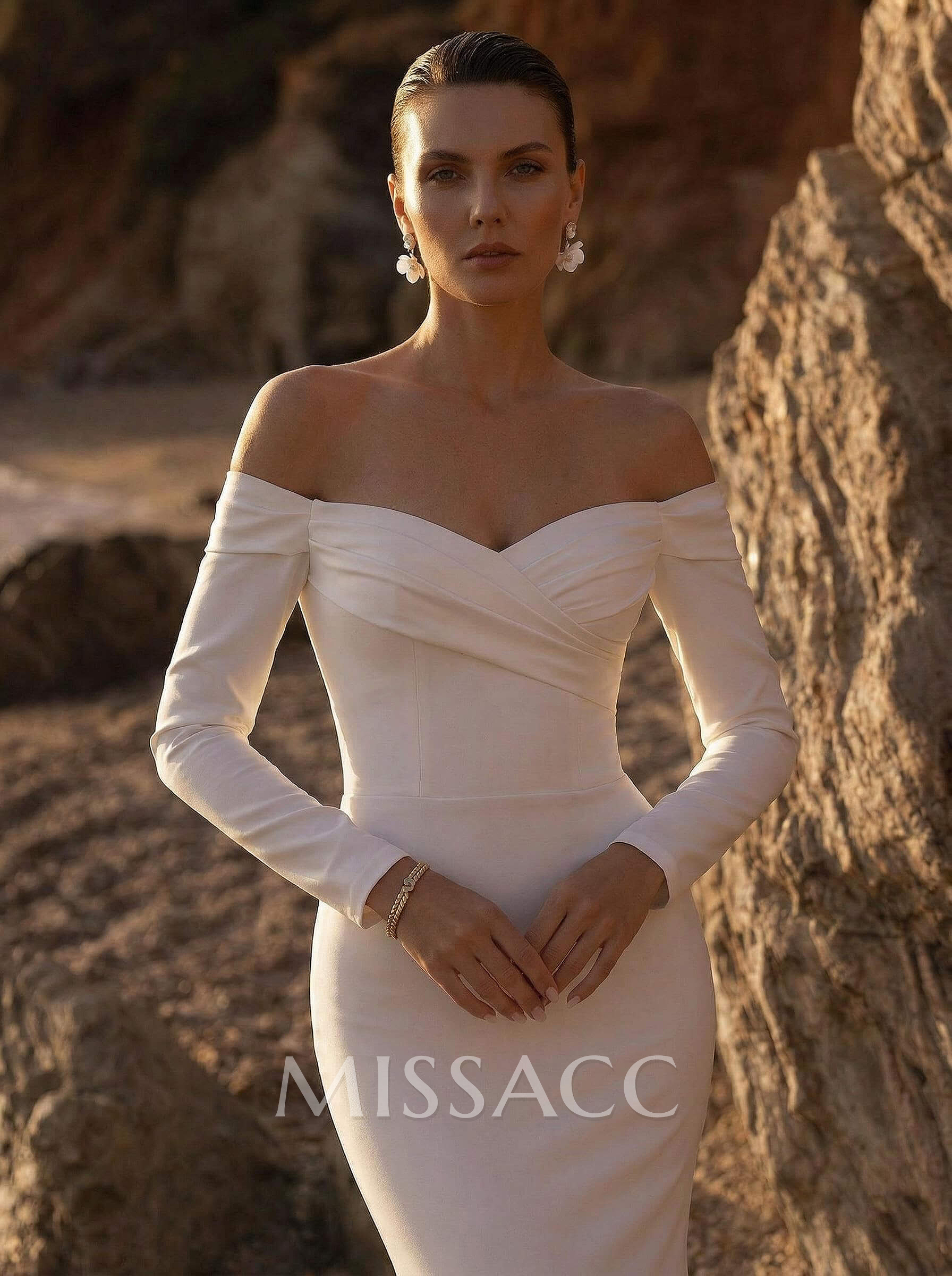 Elegant Trumpet Off-The-Shoulder Long Sleeves Wedding Dresses With Buttons Down The Back