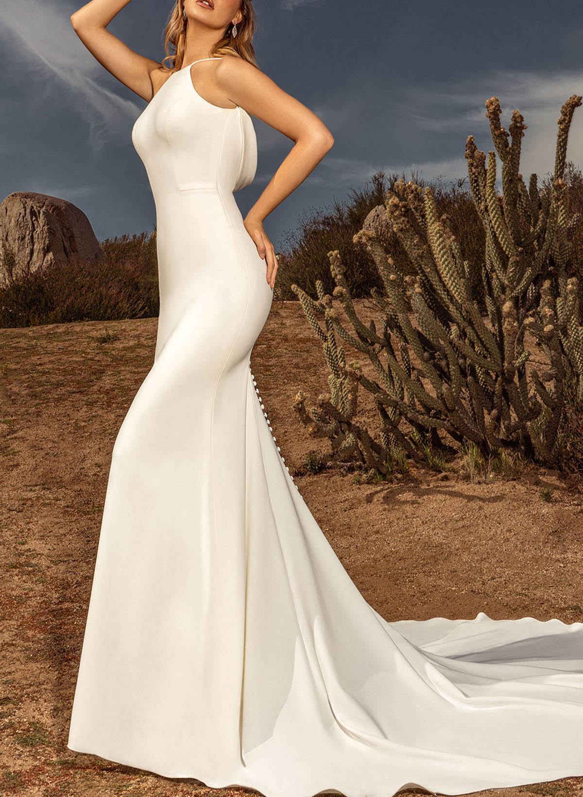 Flattering Trumpet Halter Sleeveless Satin Wedding Dresses With Low Back