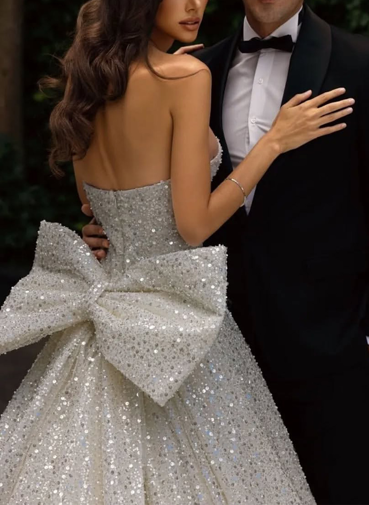 Luxury Ball-Gown Sweetheart Sequined Wedding Dresses With Bow