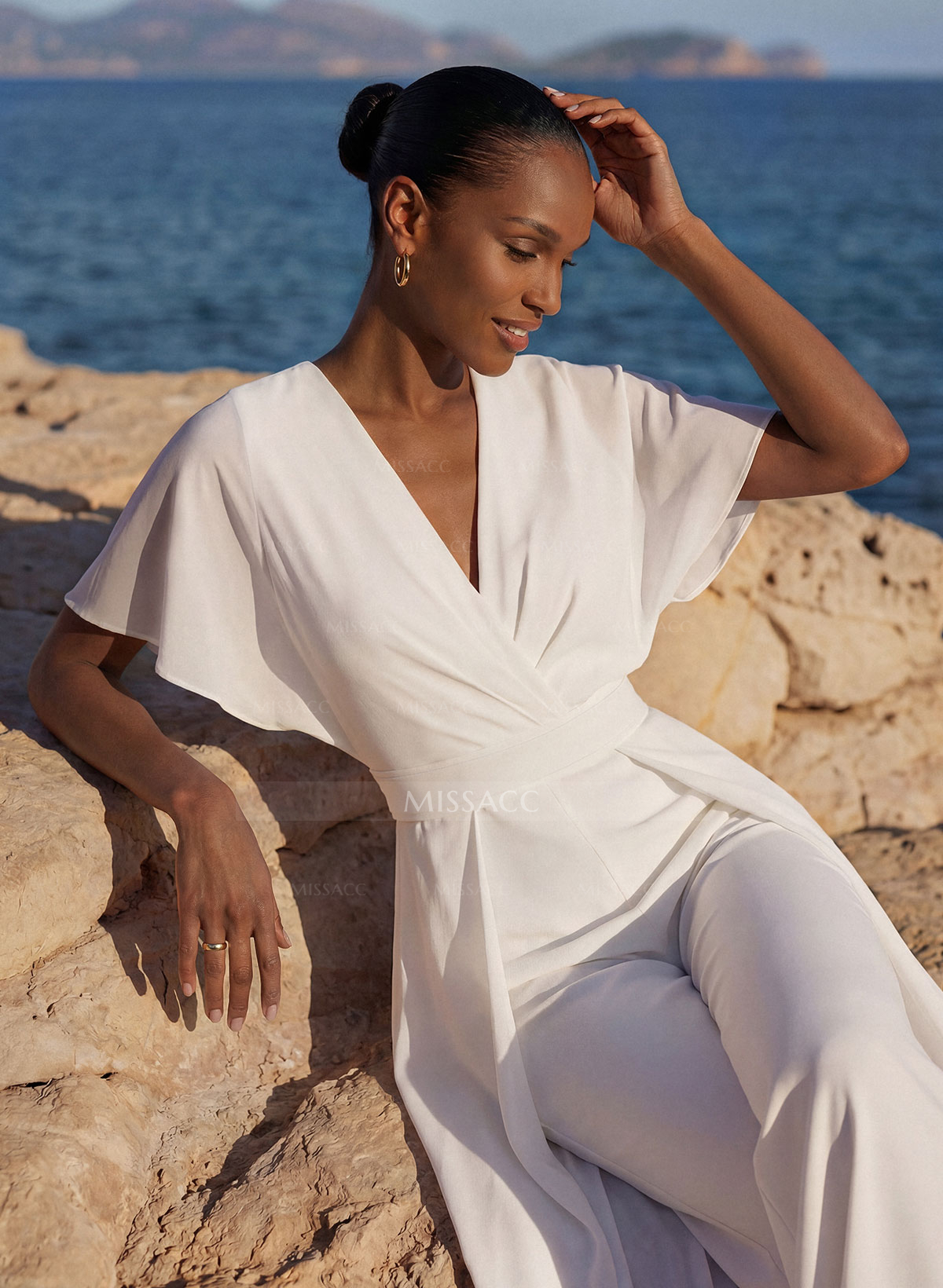 Elegant V-Neck Short Sleeves Sweep Train Chiffon Wedding Dresses