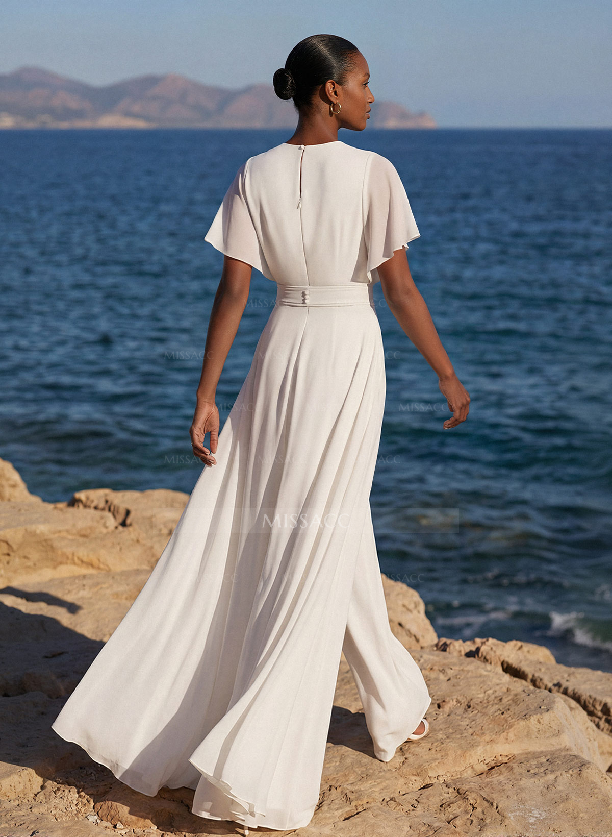 Elegant V-Neck Short Sleeves Sweep Train Chiffon Wedding Dresses