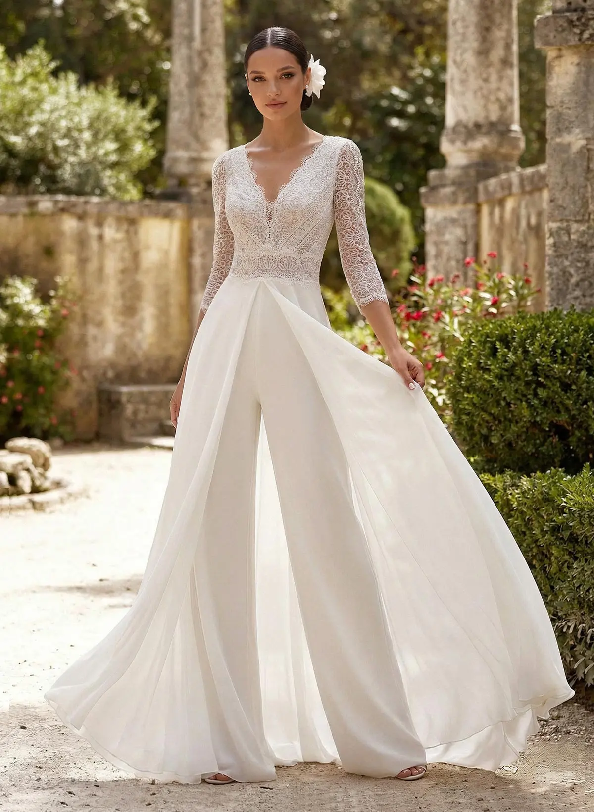 Elegant V-Neck 3/4 Sleeves Sweep Train Lace/Chiffon Wedding Dresses