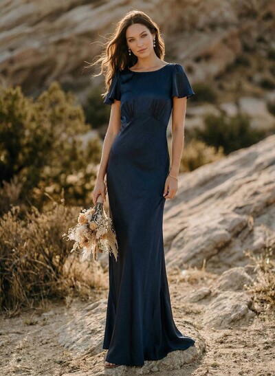 Sheath/Column Scoop Neck Short Sleeves Silk Like Satin Bridesmaid Dresses