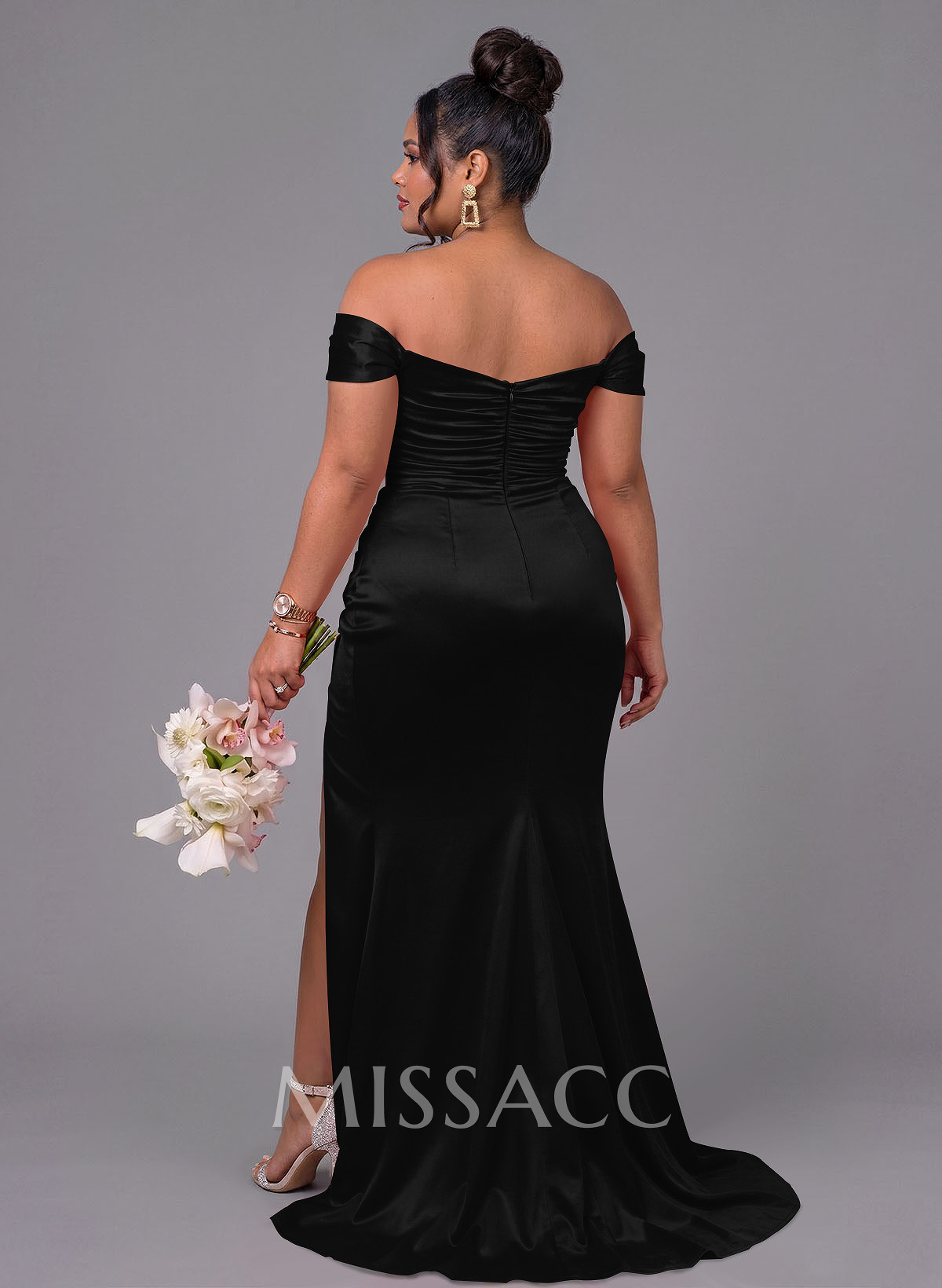 Trumpet/Mermaid Off-The-Shoulder Silk Like Satin Bridesmaid Dresses With Split Front