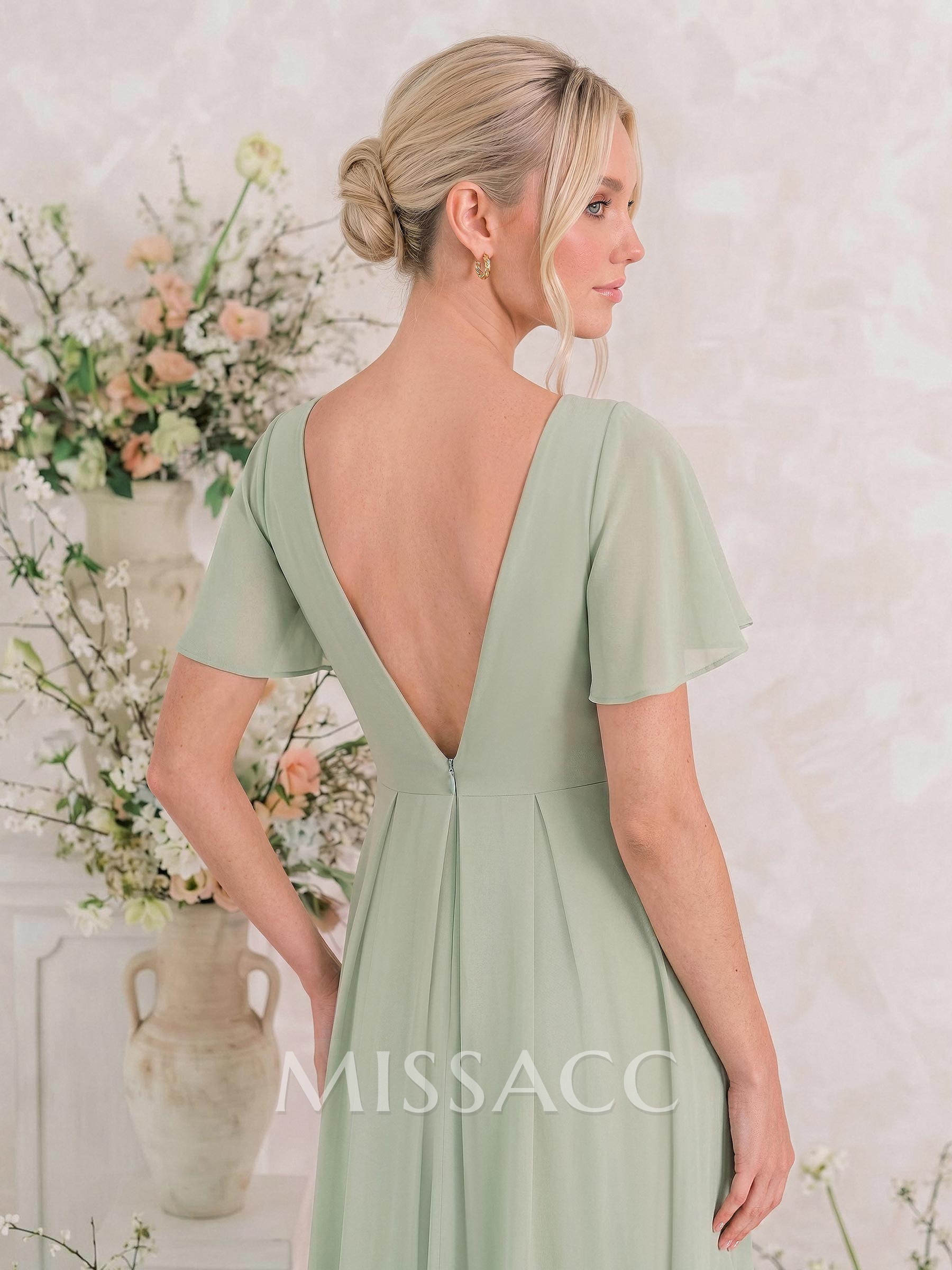 Short Sleeves Chiffon Bridesmaid Dresses With V-Neck Short Sleeves Chiffon Bridesmaid Dresses With V-Neck