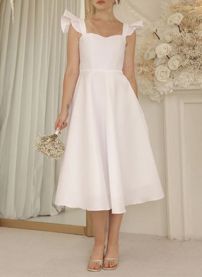 A-Line Square Neckline Sleeveless Tea-Length Satin Bridesmaid Dresses With Ruffle