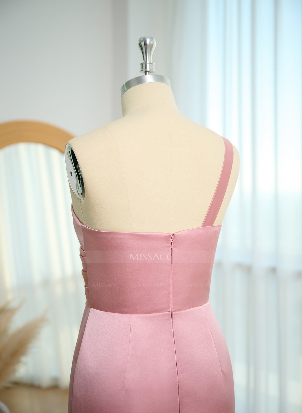 Sheath/Column One-Shoulder Satin Bridesmaid Dresses