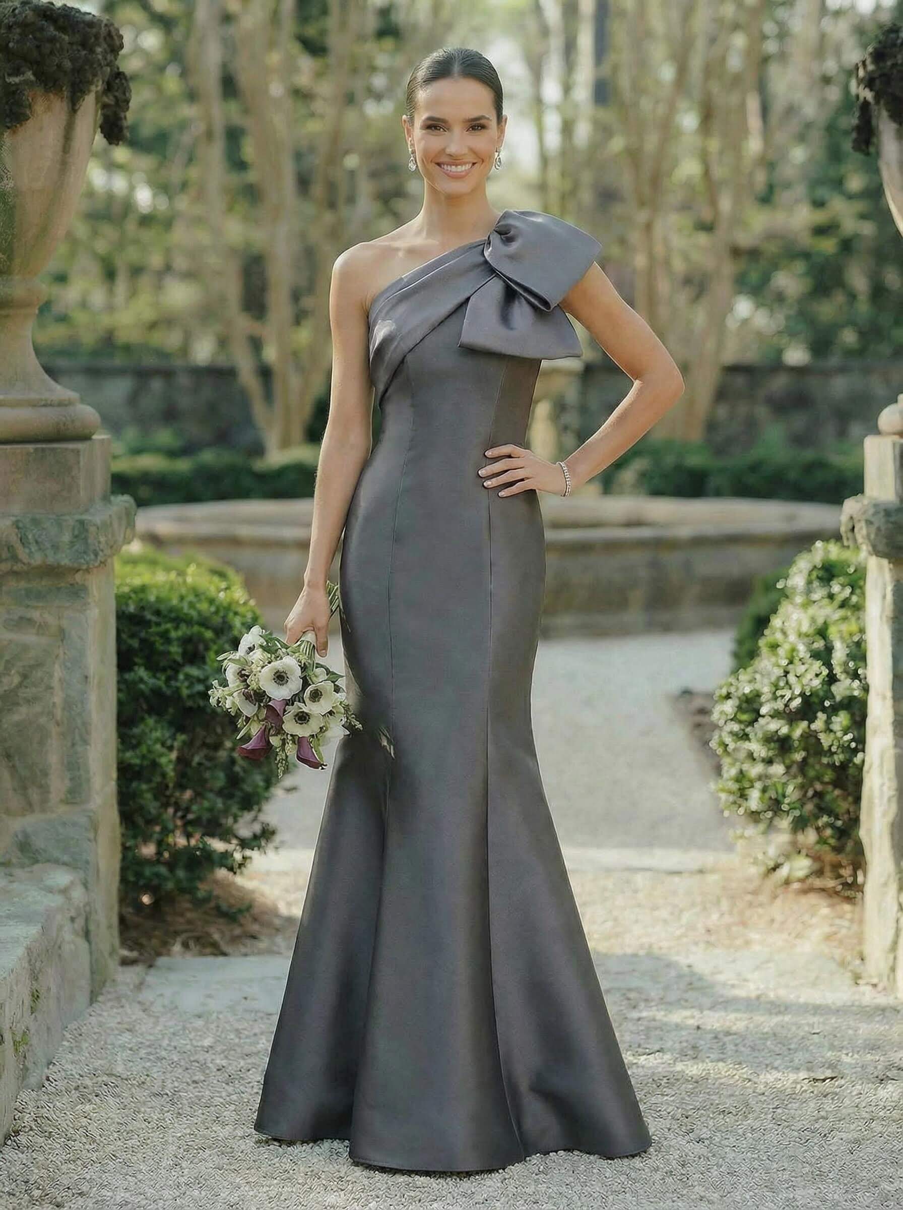 Trumpet/Mermaid One-Shoulder Satin Mother Of The Bride Dresses With Bow(s)