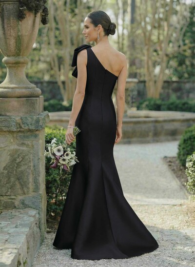 Trumpet/Mermaid One-Shoulder Sleeveless Satin Bridesmaid Dresses With Bow(s)