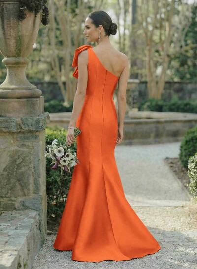 Trumpet/Mermaid One-Shoulder Sleeveless Satin Bridesmaid Dresses With Bow(s)