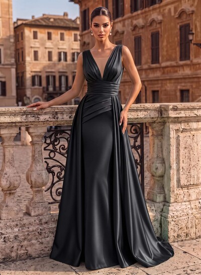 V-Neck Sleeveless Satin Formal Dresses With Sweep Train