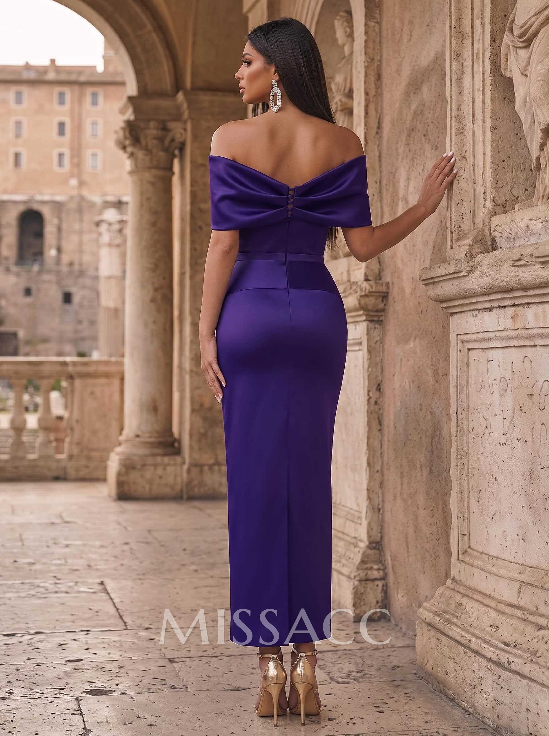 Fitted Off-The-Shoulder Sleeveless Satin Evening Dress With Bow Detail
