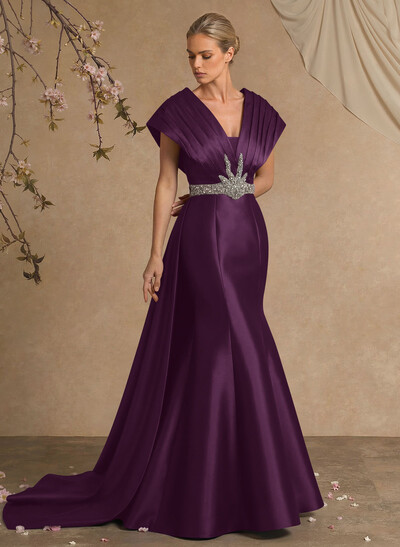 A-Line V-Neck Sleeveless Court Train Satin Evening Dresses With Rhinestone