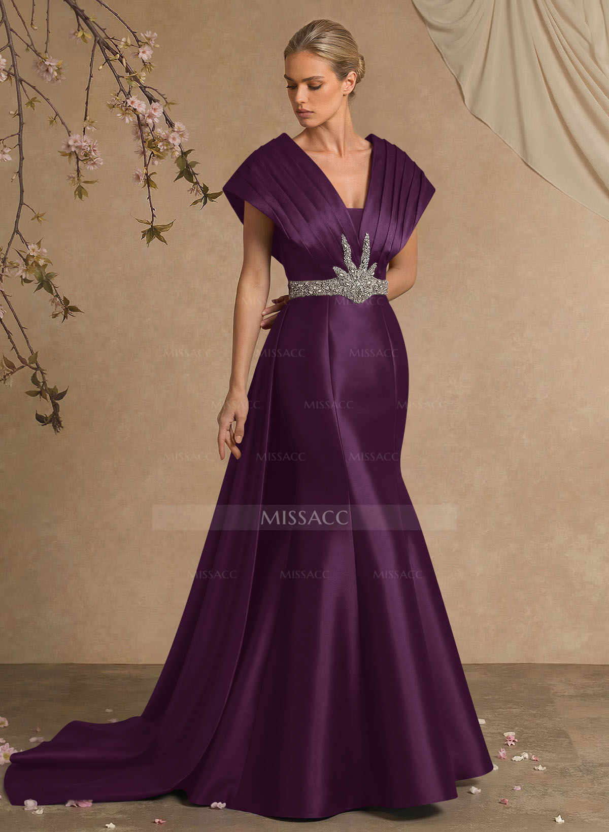 A-Line V-Neck Sleeveless Court Train Satin Evening Dresses With Rhinestone