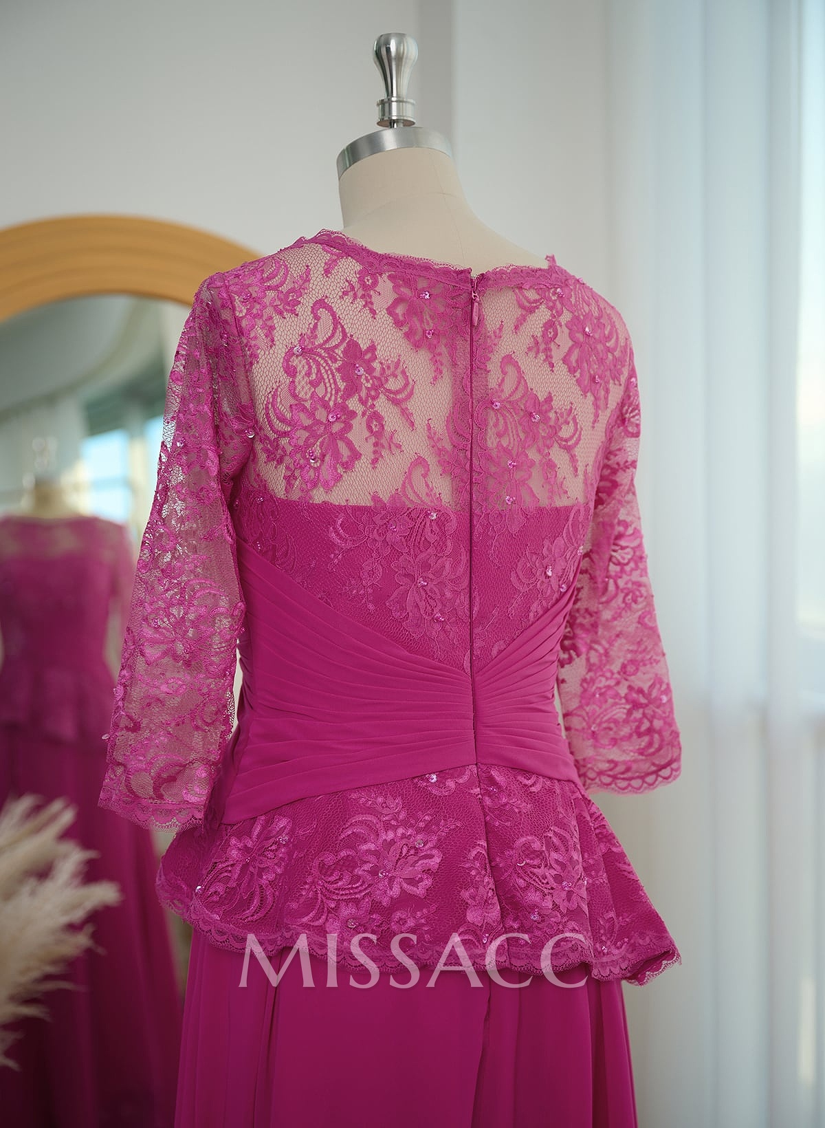 A-Line Scoop Neck 3/4 Sleeves Floor-Length Chiffon/Lace Mother Of The Bride Dresses