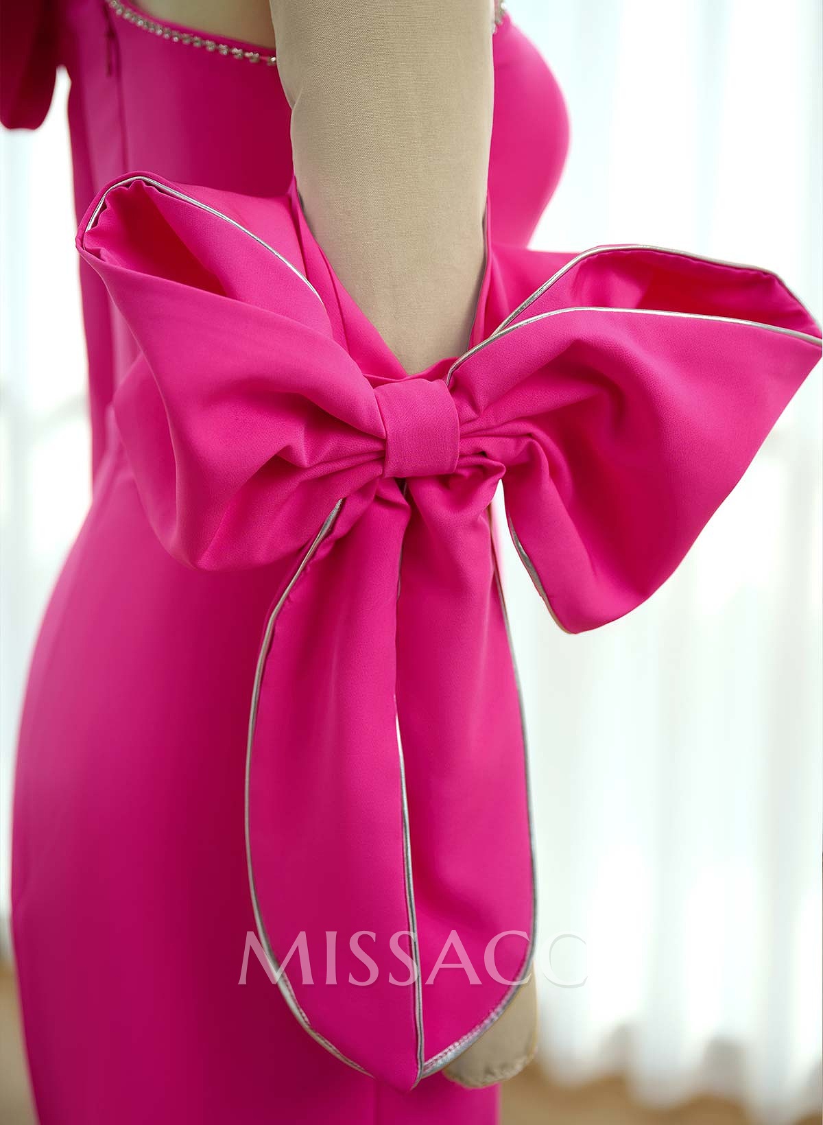 Sheath/Column One-Shoulder Elastic Satin Mother Of The Bride Dresses With Bow(s)
