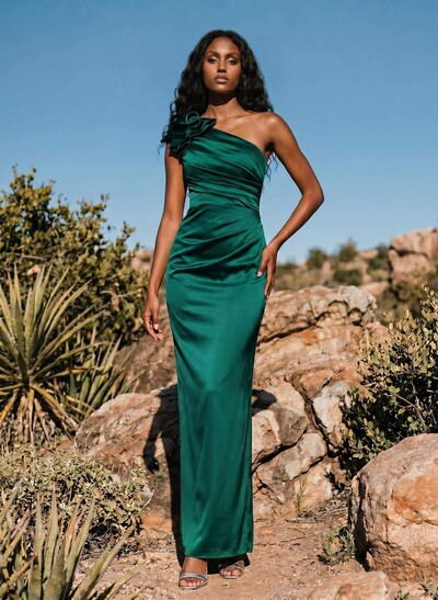 Sheath/Column Silk Like Satin Mother Of The Bride Dresses With Ruffle