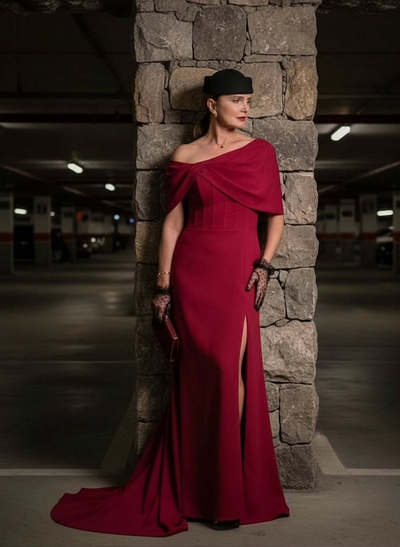 Sheath/Column One-Shoulder Elastic Satin Prom Dresses With Split Front