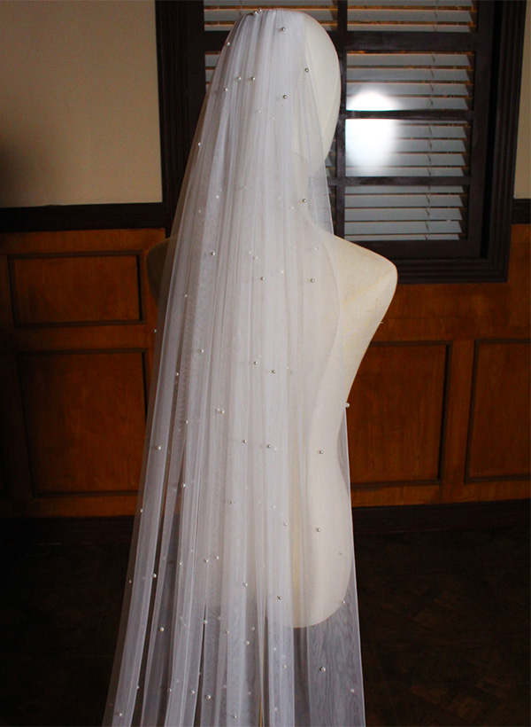 Tulle One-Tier Cathedral Bridal Veils With Faux Pearl