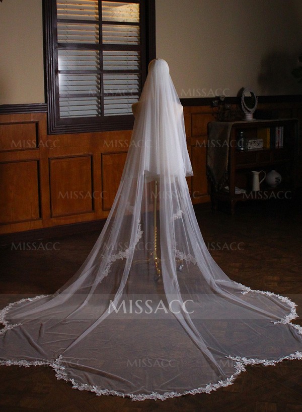 Lace Applique Edge Two-Tier Cathedral Bridal Veils