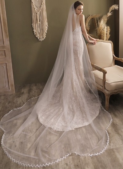 Lace Applique Edge One-Tier Waltz Bridal Veils