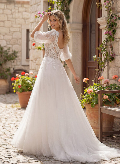 A-Line V-Neck 1/2 Sleeves Lace/Tulle Wedding Dresses With Sequins/Appliques Lace