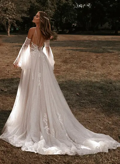 A-Line Sweetheart Court Train Wedding Dresses With Appliques Lace