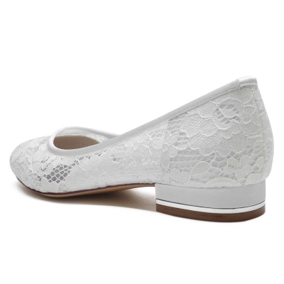 Round Toe Low Heel Lace Wedding Shoes