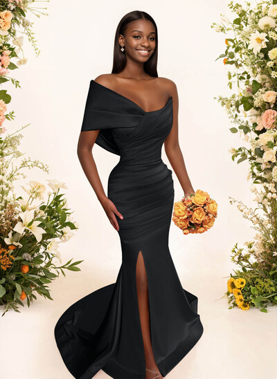 One-Shoulder Sleeveless Sweep Train Satin Bridesmaid Dresses With Split Front