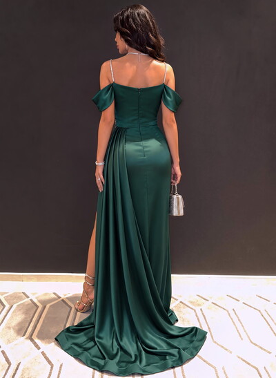 Sheath/Column Sleeveless Silk Like Satin Bridesmaid Dresses With Beading