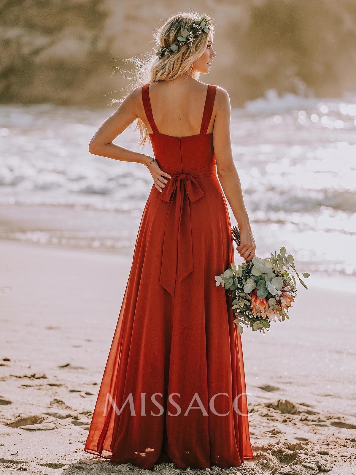 A-Line Halter Sleeveless Floor-Length Chiffon Bridesmaid Dresses A-Line Halter Sleeveless Floor-Length Chiffon Bridesmaid Dresses