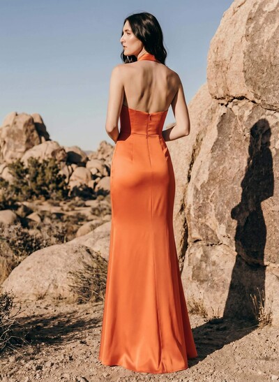 Sheath/Column Halter Sleeveless Silk Like Satin Bridesmaid Dresses With Split Front