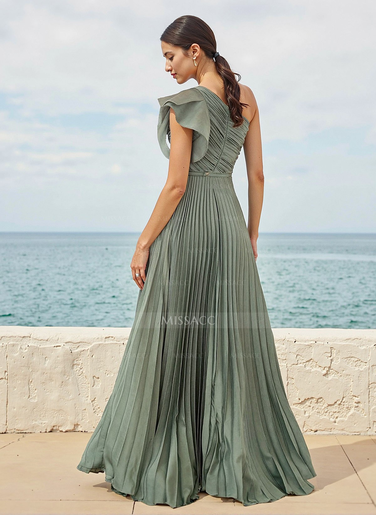 A-Line One-Shoulder Sleeveless Chiffon Bridesmaid Dresses With Pleated