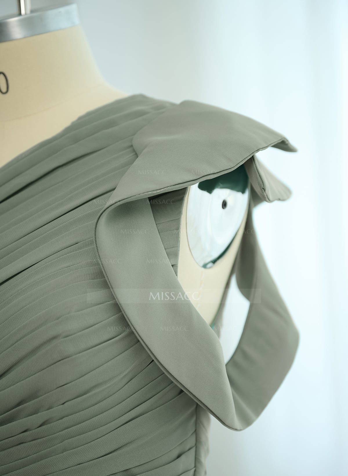 A-Line One-Shoulder Sleeveless Chiffon Bridesmaid Dresses With Pleated