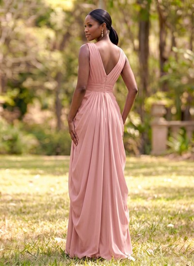 Sleeveless V-Neck Chiffon Maxi Bridesmaid Dresses in Column Fit