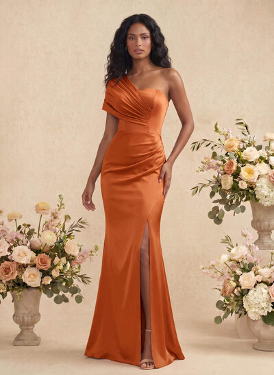 Sheath/Column Off-The-Shoulder Silk Like Satin Bridesmaid Dresses With High Split