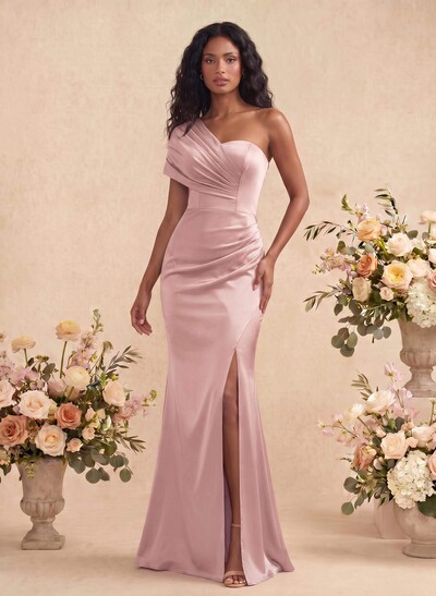 Sheath/Column Off-The-Shoulder Silk Like Satin Bridesmaid Dresses With High Split