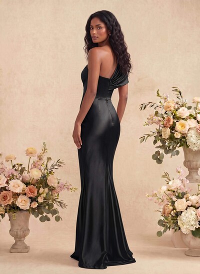 Sheath/Column Off-The-Shoulder Silk Like Satin Bridesmaid Dresses With High Split