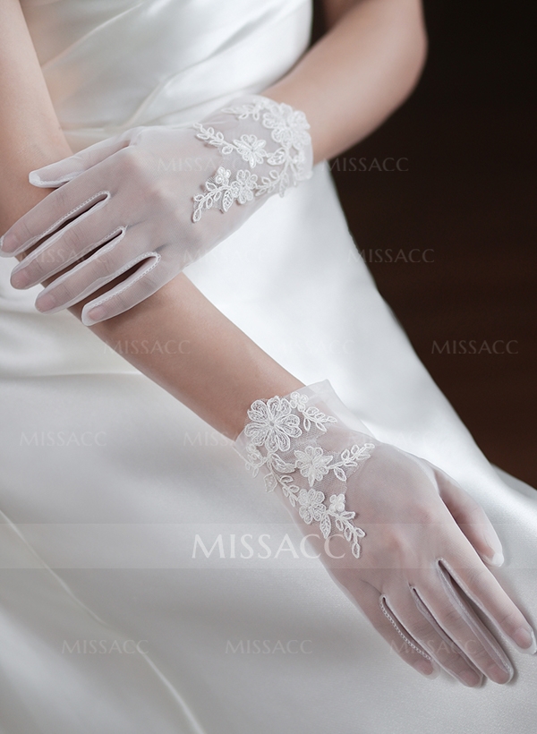 Fingertips Classic Length Tulle Bridal Gloves With Lace