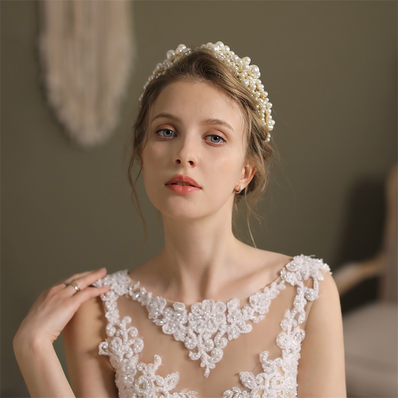 Luxurious Wedding Headbands With Pearl Bridal Headpieces