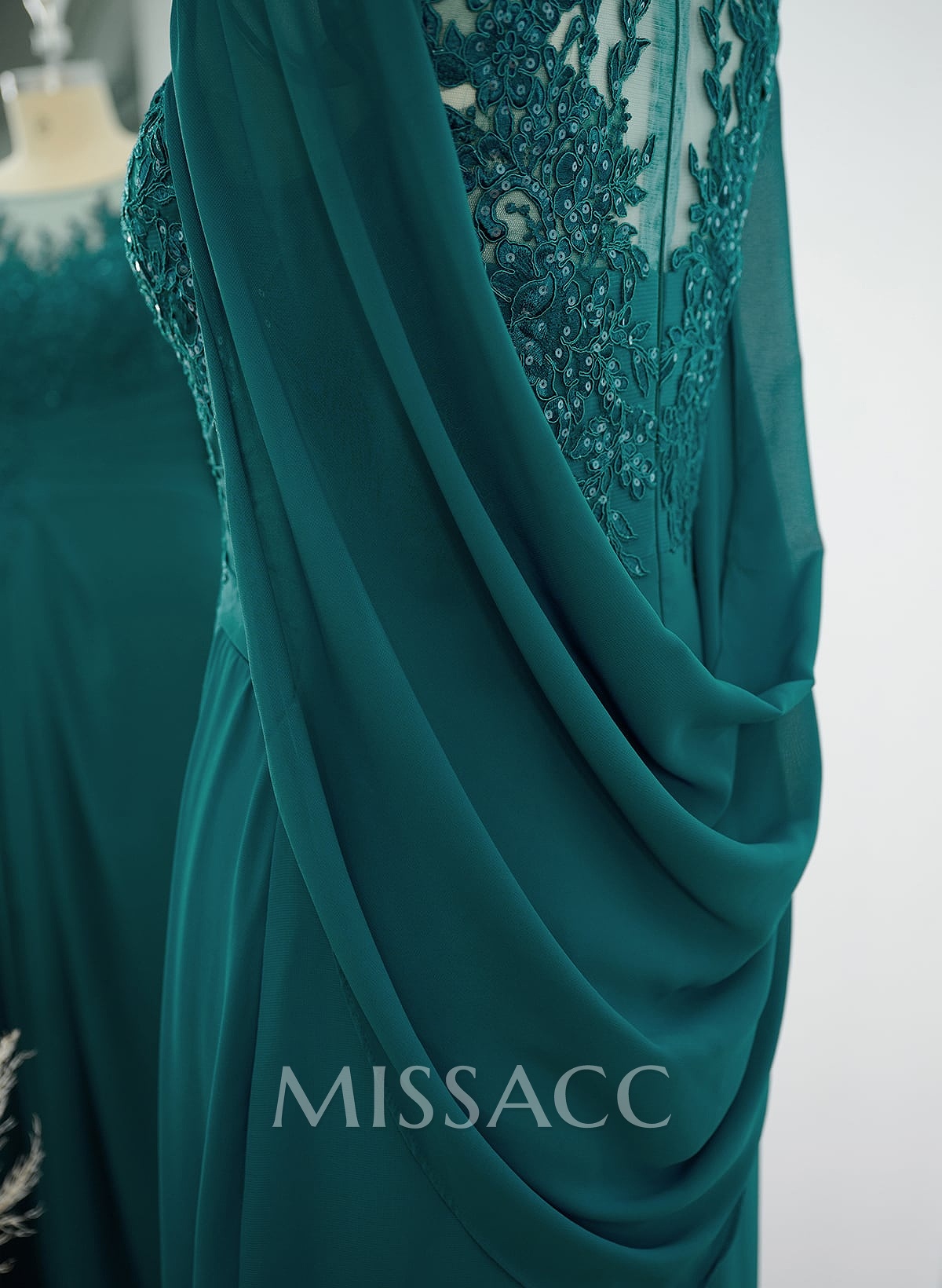 A-Line Illusion Neck Cape Sleeves Floor-Length Chiffon Mother Of The Bride Dresses With Appliques Lace A-Line Illusion Neck Cape Sleeves Floor-Length Chiffon Mother Of The Bride Dresses With Appliques Lace