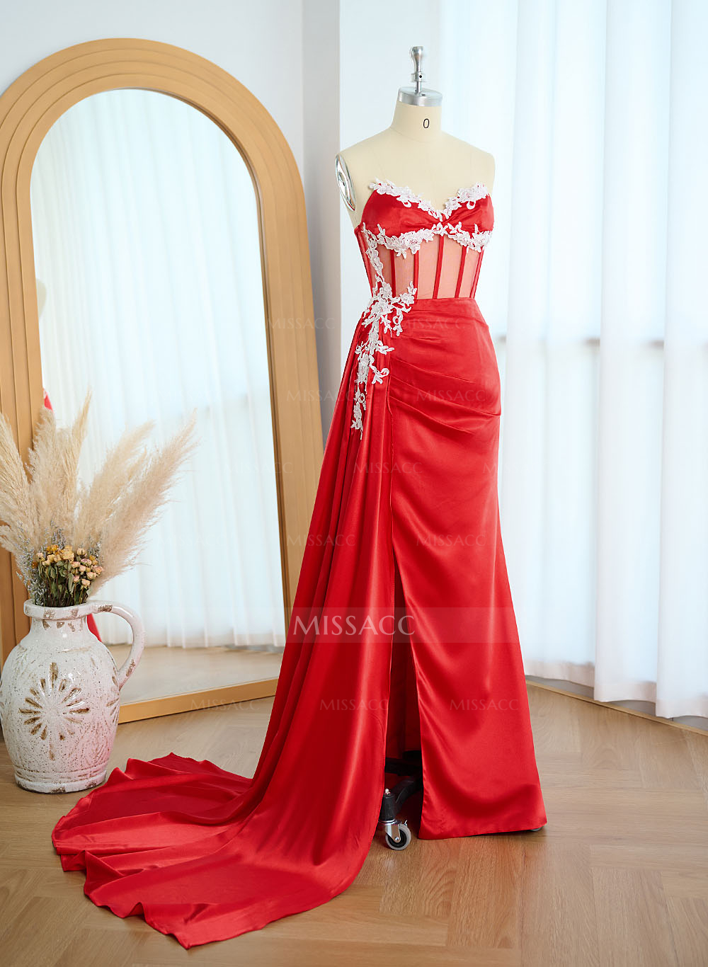 Sheath/Column Sweetheart Silk Like Satin Prom Dresses With High Split