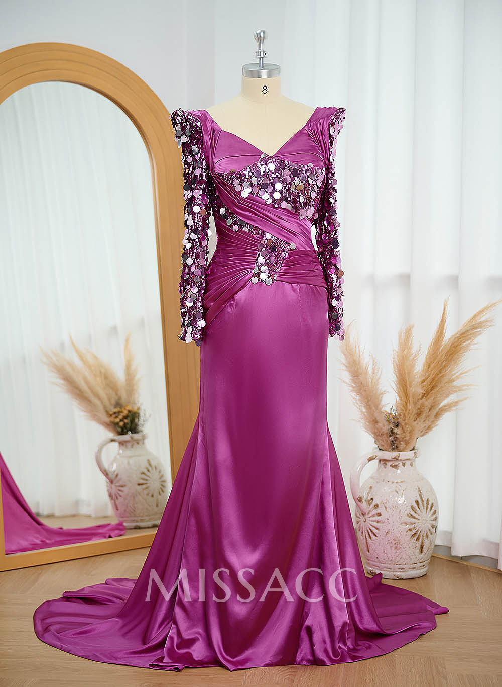 Trumpet/Mermaid V-Neck Long Sleeves Silk Like Satin/Sequined Prom Dresses