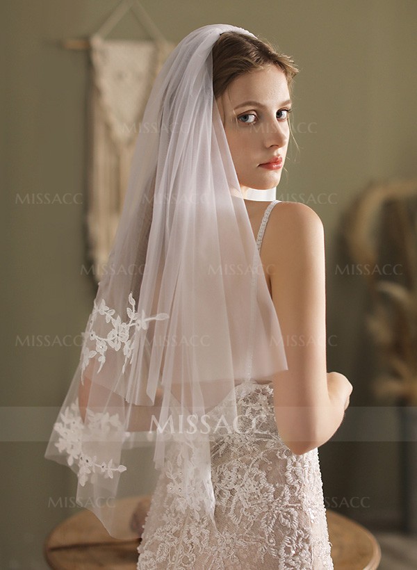 Lace Applique Edge Two-Tier Elbow Bridal Veils