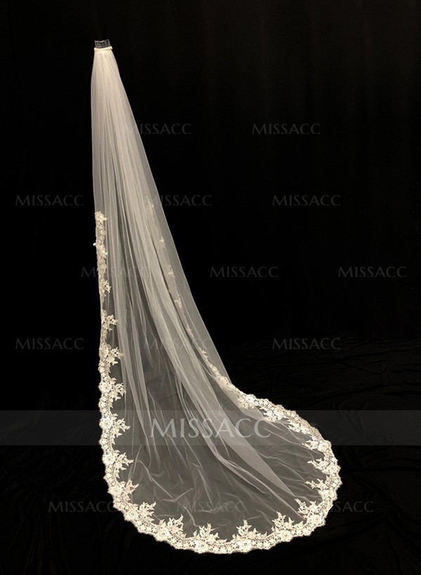 Lace Applique Edge One-Tier Chapel Bridal Veils